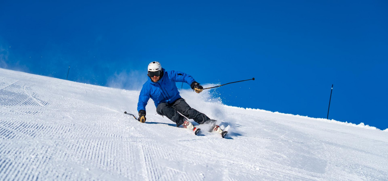 ski-resorts-for-solo-travelers.jpg