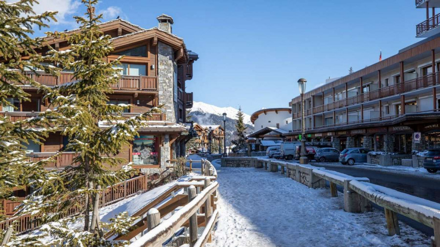 Courchevel-Moriond-1650-Ski-Holiday-In-Courchevel