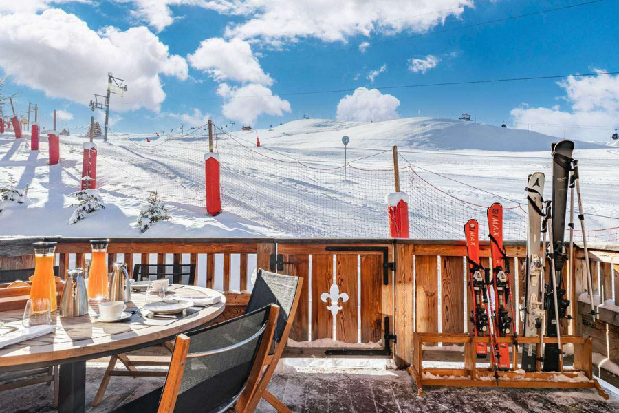 Courchevel-restaurants-5-extraordinary-places-to-ski-in-france