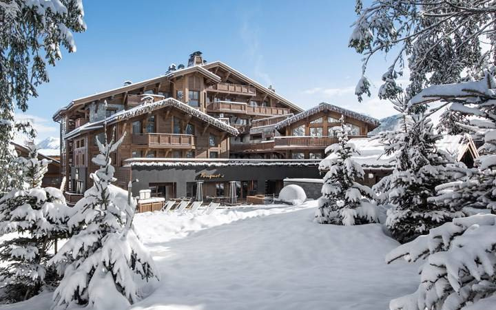 Hotel-Barriere-Les-Neiges-Breathtaking-view-resort