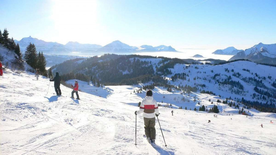 January-best-ski-holidays-in-france