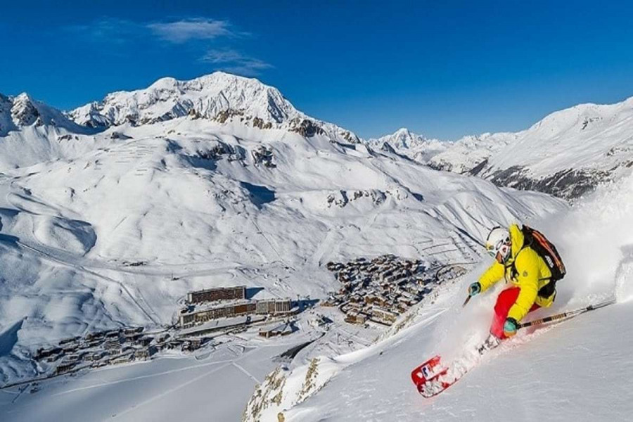 Val-d-Isere-Tignes-France-300-kilometers-of-ski-runs