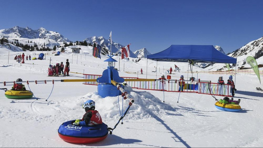 activities-for-children-at-a-ski-resort