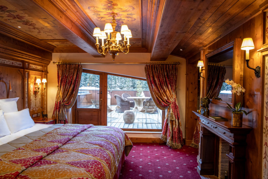 Les Airelles Courchevel: Merging Tradition with Modern 2